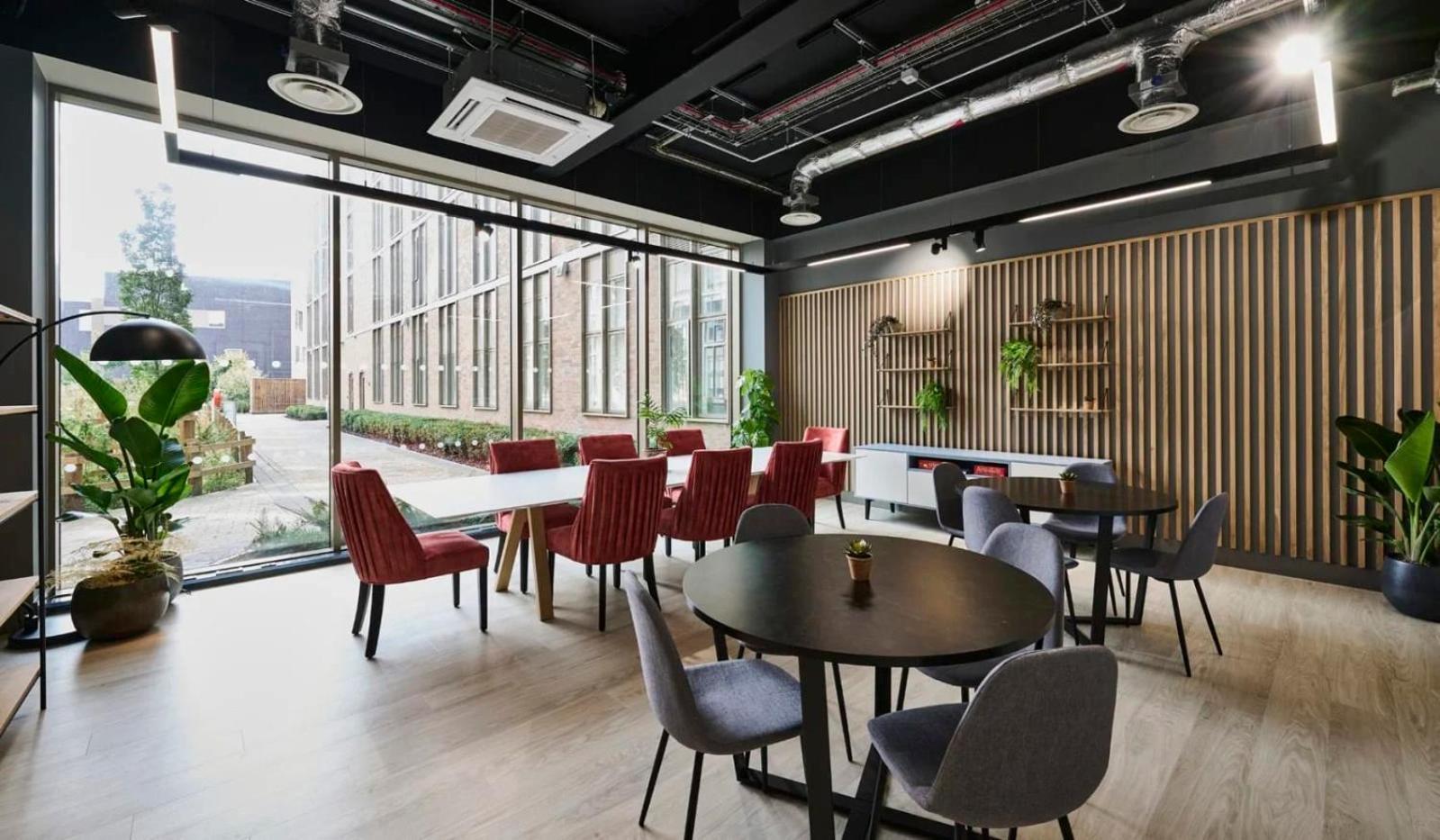 Апартаменты For Students Only The Oaks In Ковентри Экстерьер фото